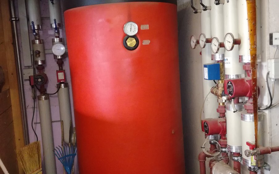 altes Heizungssystem: Boiler altes Heizungssystem: Boiler